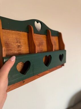 Vintage Heart Mail & Key Holder